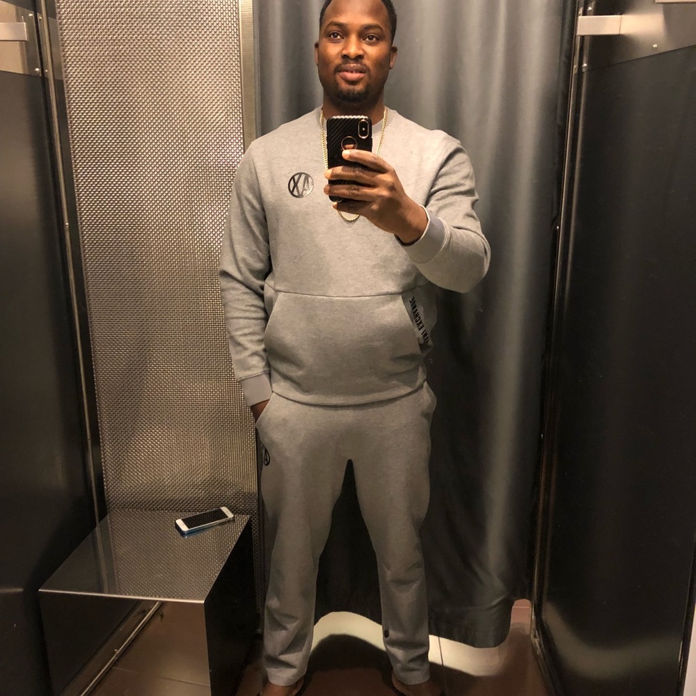 Meet your Posher, Adedapo